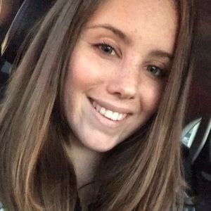 Meet your Posher, Loni